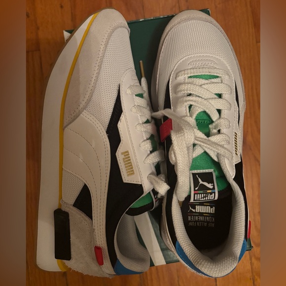 Puma Future Rider “Unity” ( Big Kids) - Picture 2 of 3